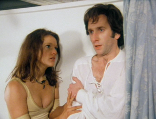Illustration for article titled 10 Most Unconvincing Romances in Science Fiction and Fantasy